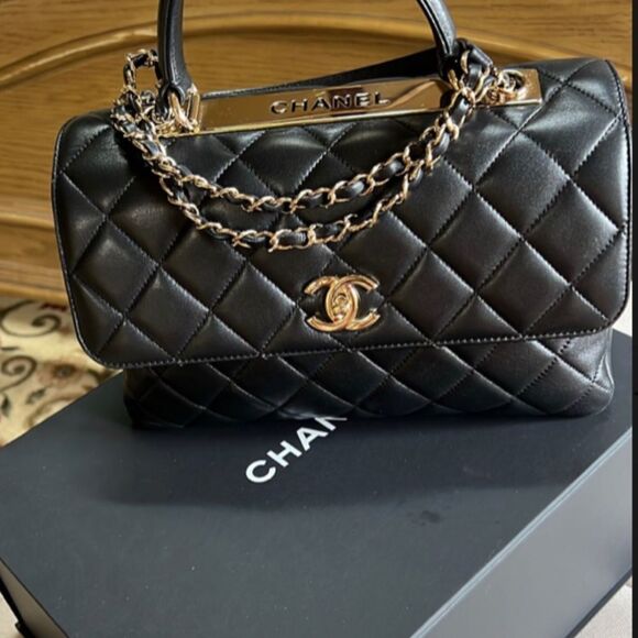 CHANEL Lambskin Quilted Small Trendy CC Dual Handle Flap Bag Black - Picture 2 of 13